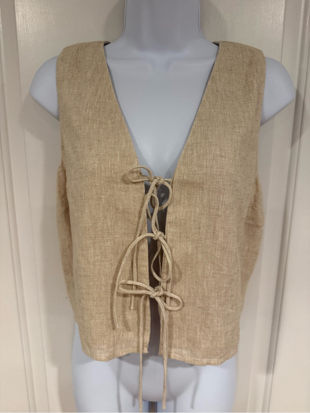 🆕Abercrombie & Fitch Linen-Blend Tie-Front Vest